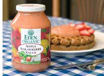 NEW E<span class="brand">den</span><span class="reg">®</span> Organic Apple Strawberry Sauce