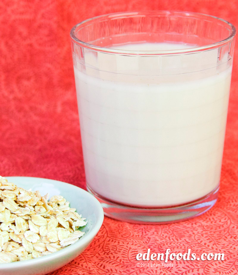 Homemade Oat Milk Homemade Oat Milk