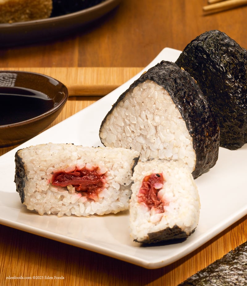 Rice Ball - Nori Sea Vegetable Rice Ball - Nori Sea Vegetable