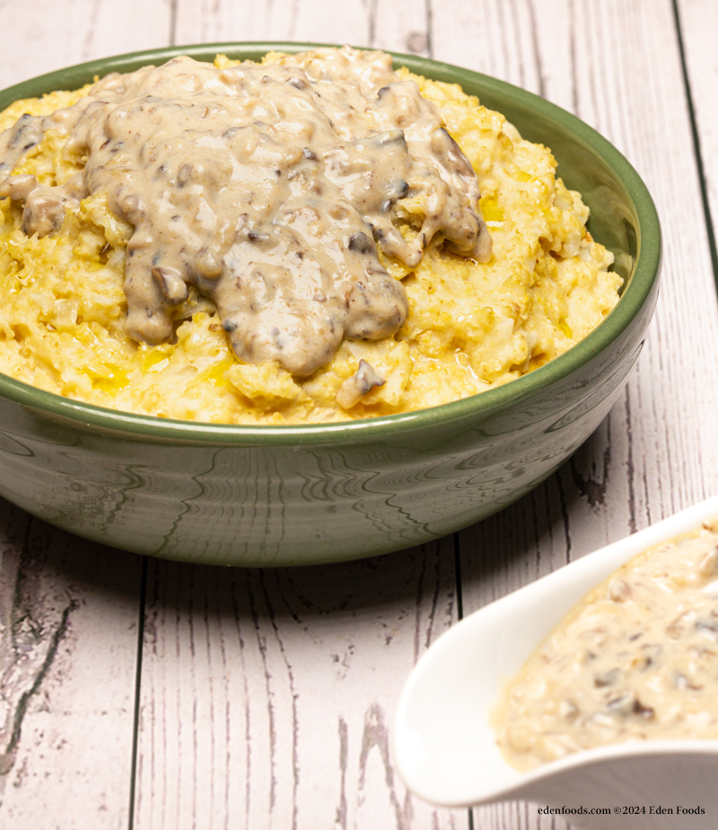 Millet Mashed Potatoes with Gravy Millet Mashed Potatoes with Gravy