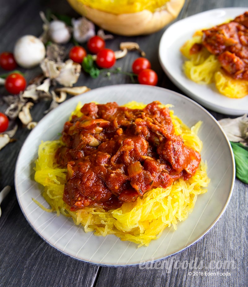 Spaghetti Squash with Mushroom Marinara Spaghetti Squash with Mushroom Marinara
