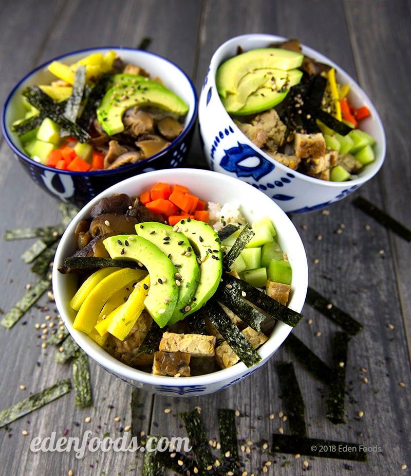 Sushi Salad Bowl (Chirachi-zushi) Sushi Salad Bowl (Chirachi-zushi)