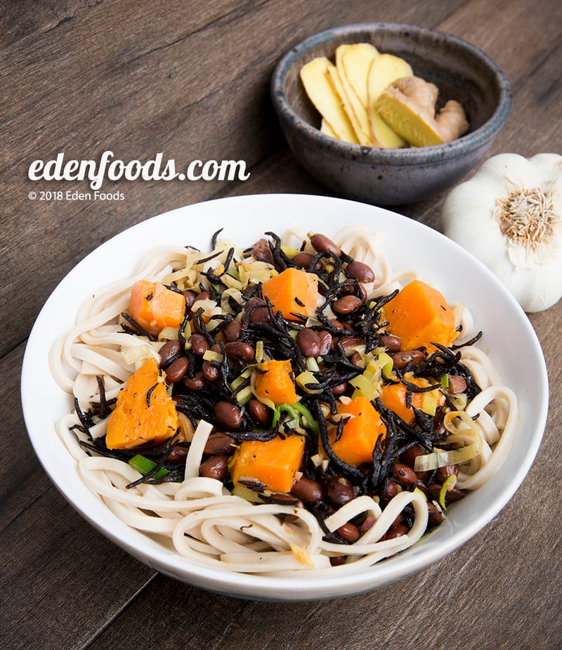 Hiziki with Sweet Potatoes & Black Soybeans Hiziki with Sweet Potatoes & Black Soybeans