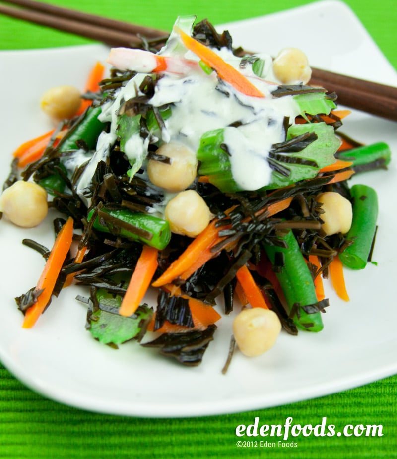 Arame Salad with Tofu Garlic Dressing Arame Salad with Tofu Garlic Dressing