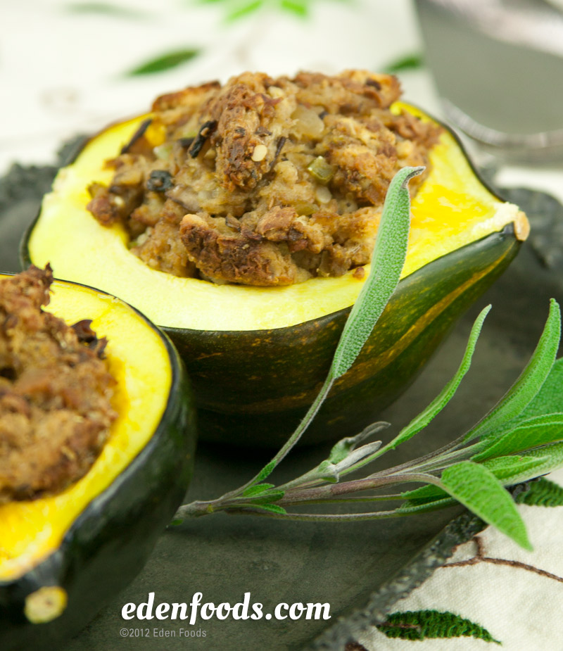 Baked Acorn Squash with Bread Stuffing