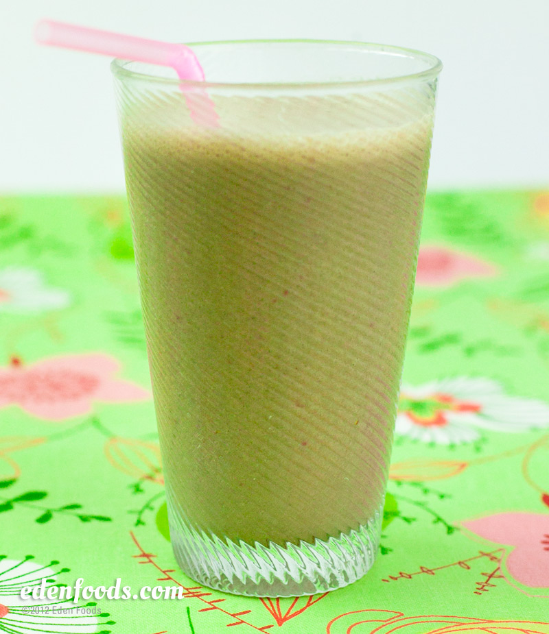 Carob Fruit Smoothie Carob Fruit Smoothie