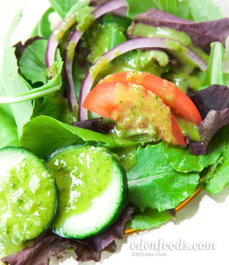 Creamy Garlic Dressing Creamy Garlic Dressing