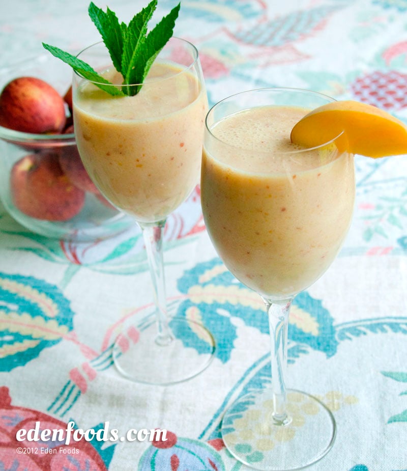 Peach Vanilla Smoothie Peach Vanilla Smoothie