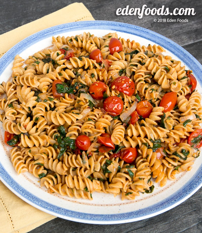 Kamut Spiral Pasta with Spinach and Whole Tomatoes